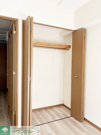 ヴィラモンドール国立の物件内観写真